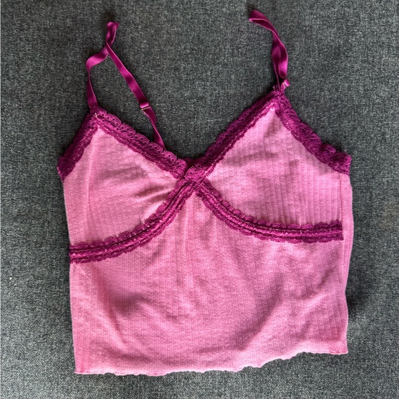 wild fable Tops - Wild Fable Pink Ribbed Cami with Lace